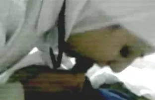 XXX Suami mesum vagina istri yang membentang di smp xxx indo stoking dengan kedua tangan