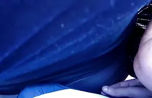 XXX Pria itu membuat seorang gadis melakukan fisting smp indo bokep vagina di Laut Hitam
