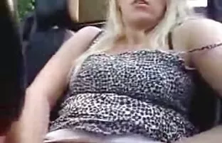 XXX Wanita penjual bokep indo pelajar smp di toko sekitar jam menyebalkan untuk 500 rubel