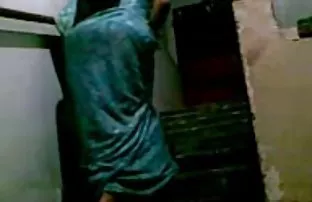 XXX Kacau cewek Rusia bokep smp bali di pantat, mengambil kontol dan selesai di wajah dengan sperma