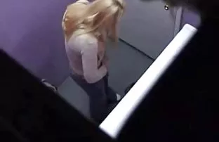 XXX Kamera tersembunyi saudara direkam sebagai xxxx indo smp adik masturbasi vagina