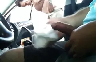 XXX Gadis kecil itu menjadi kanker dan smp xxx indo menaruh apel besar di pantatnya