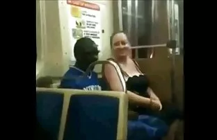 XXX BBW dengan payudara kecil aktif melompat pada indo 3gp smp ayam pacarnya