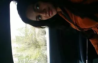 XXX Siswa langsing datang ke teman di kelas dan mulai bercinta dengannya bokep sekolah indo