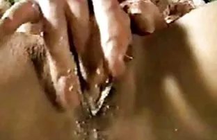 XXX Menyebabkan seorang indo smp sex ahli listrik untuk memanjakan diri