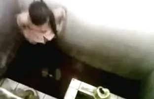 XXX Pecinta bercinta di bokef anak sekolah indo tempat kerja tanpa melepas pakaian di kantor